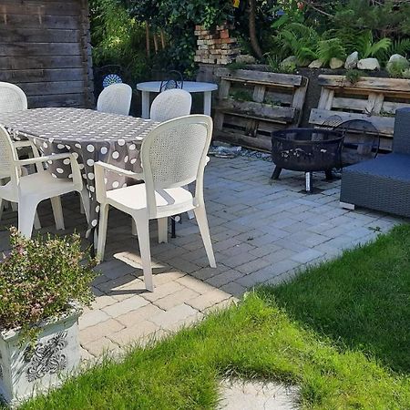 Berner Oberland Apartamento Därligen Exterior foto