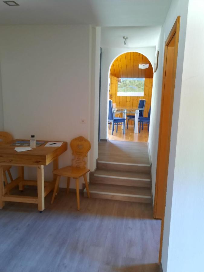 Berner Oberland Apartamento Därligen Exterior foto