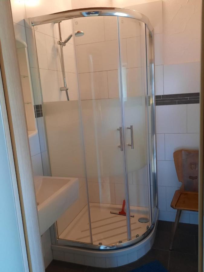 Berner Oberland Apartamento Därligen Exterior foto