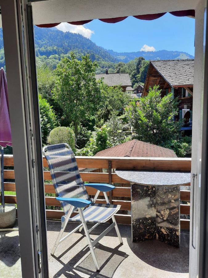 Berner Oberland Apartamento Därligen Exterior foto