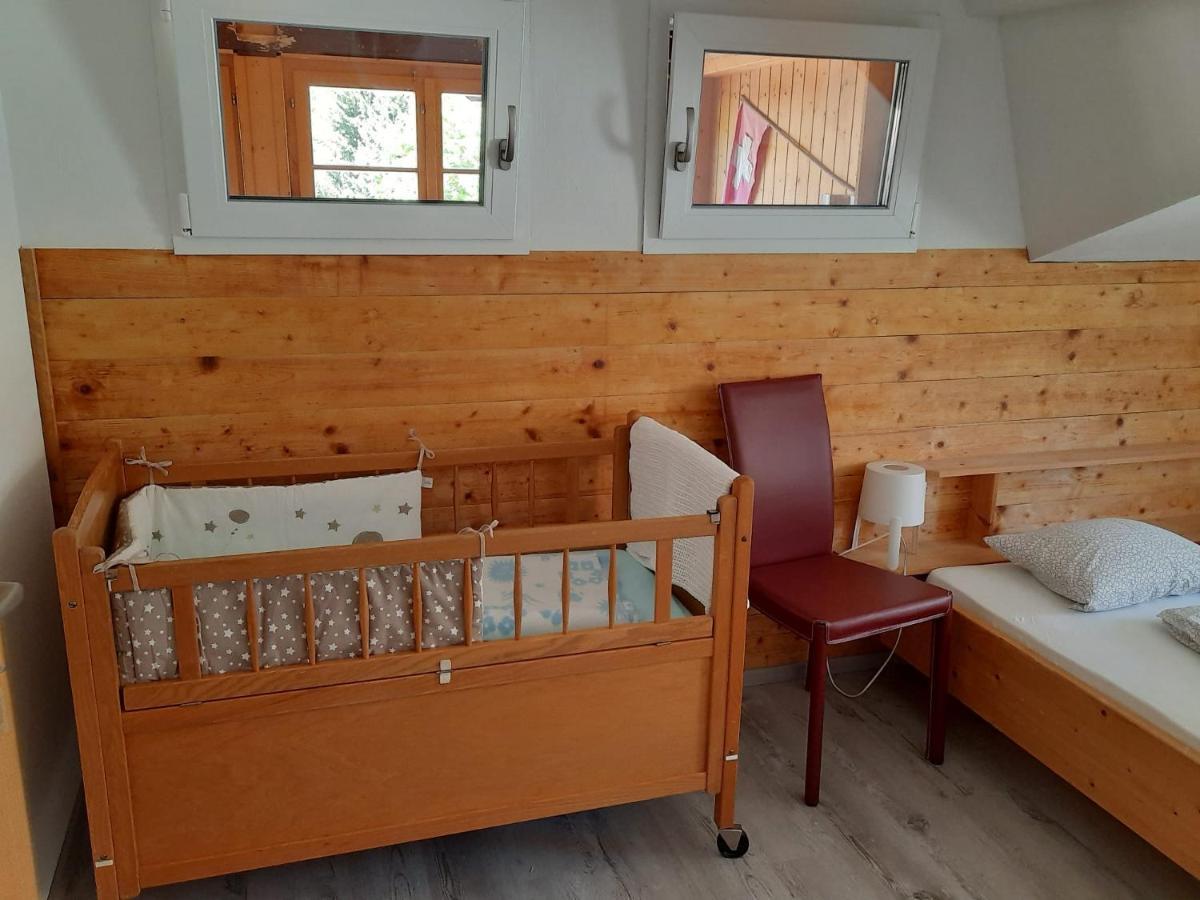 Berner Oberland Apartamento Därligen Exterior foto